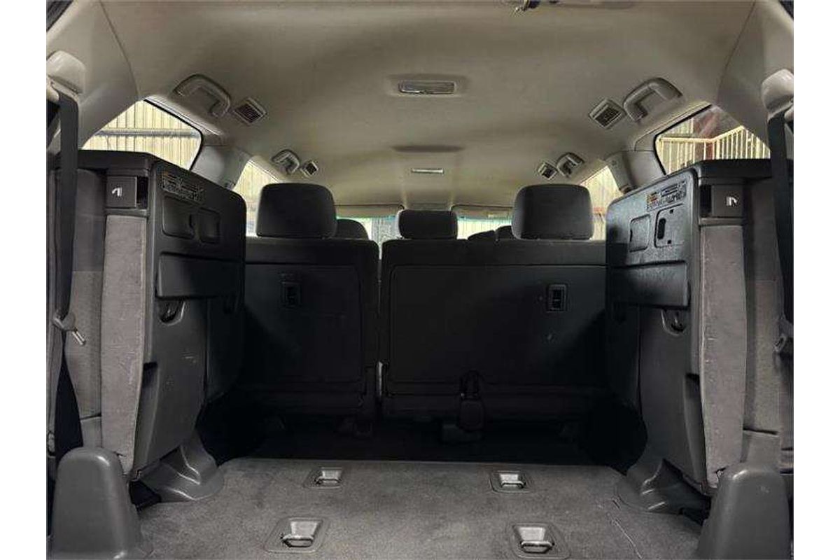 2010 Toyota Landcruiser GXL UZJ200R