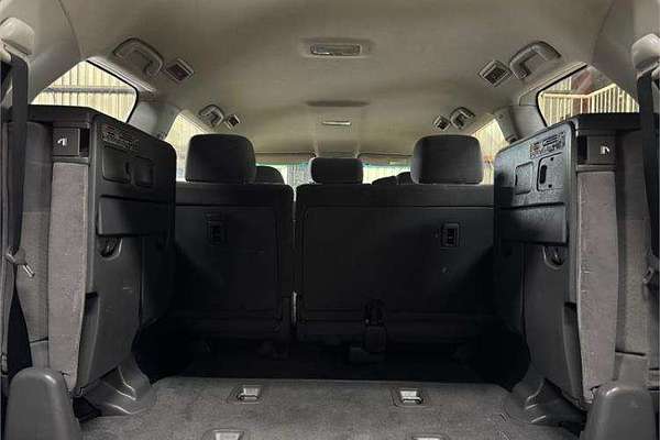 2010 Toyota Landcruiser GXL UZJ200R