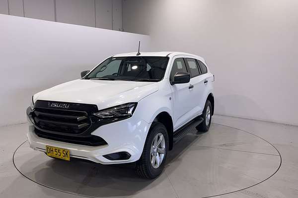 2023 Isuzu MU-X LS-M