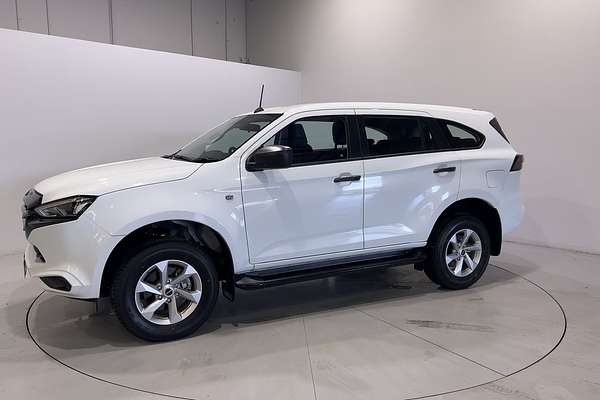 2023 Isuzu MU-X LS-M