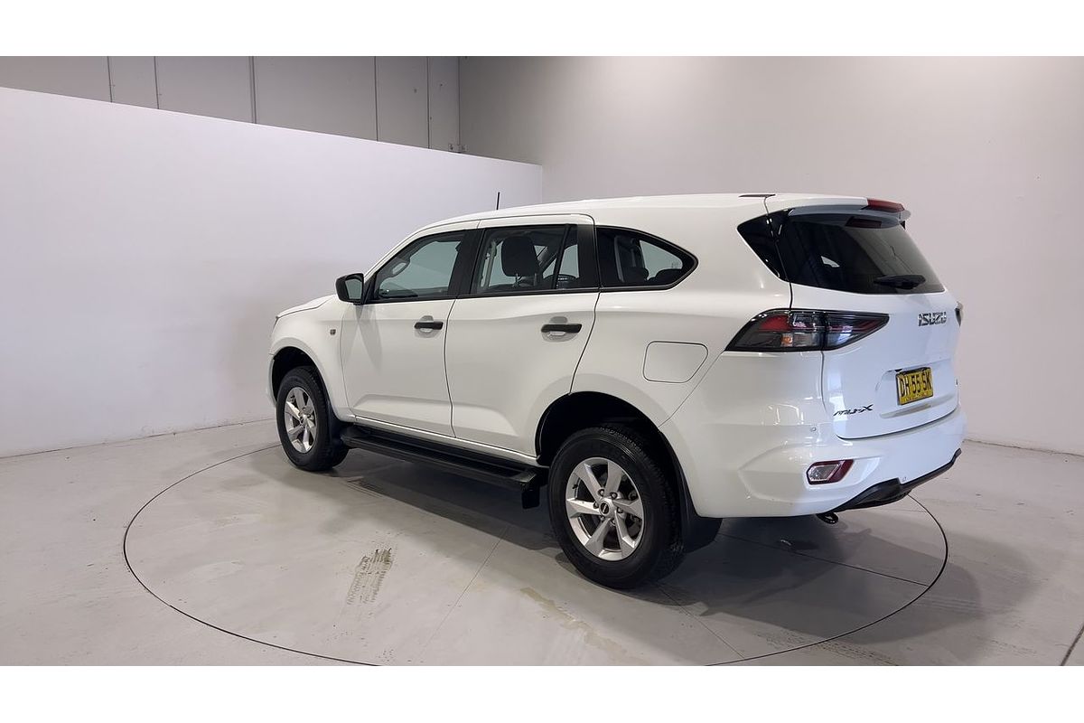 2023 Isuzu MU-X LS-M