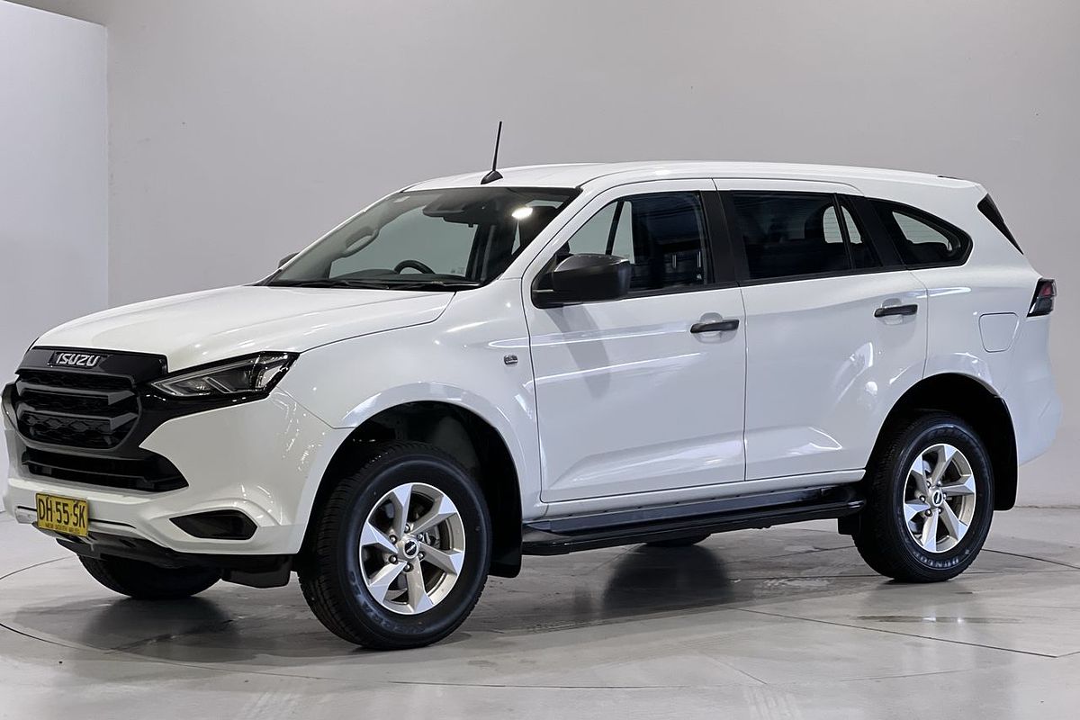 2023 Isuzu MU-X LS-M
