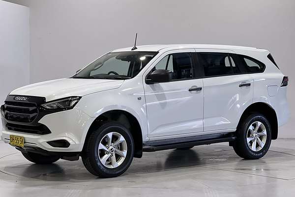 2023 Isuzu MU-X LS-M