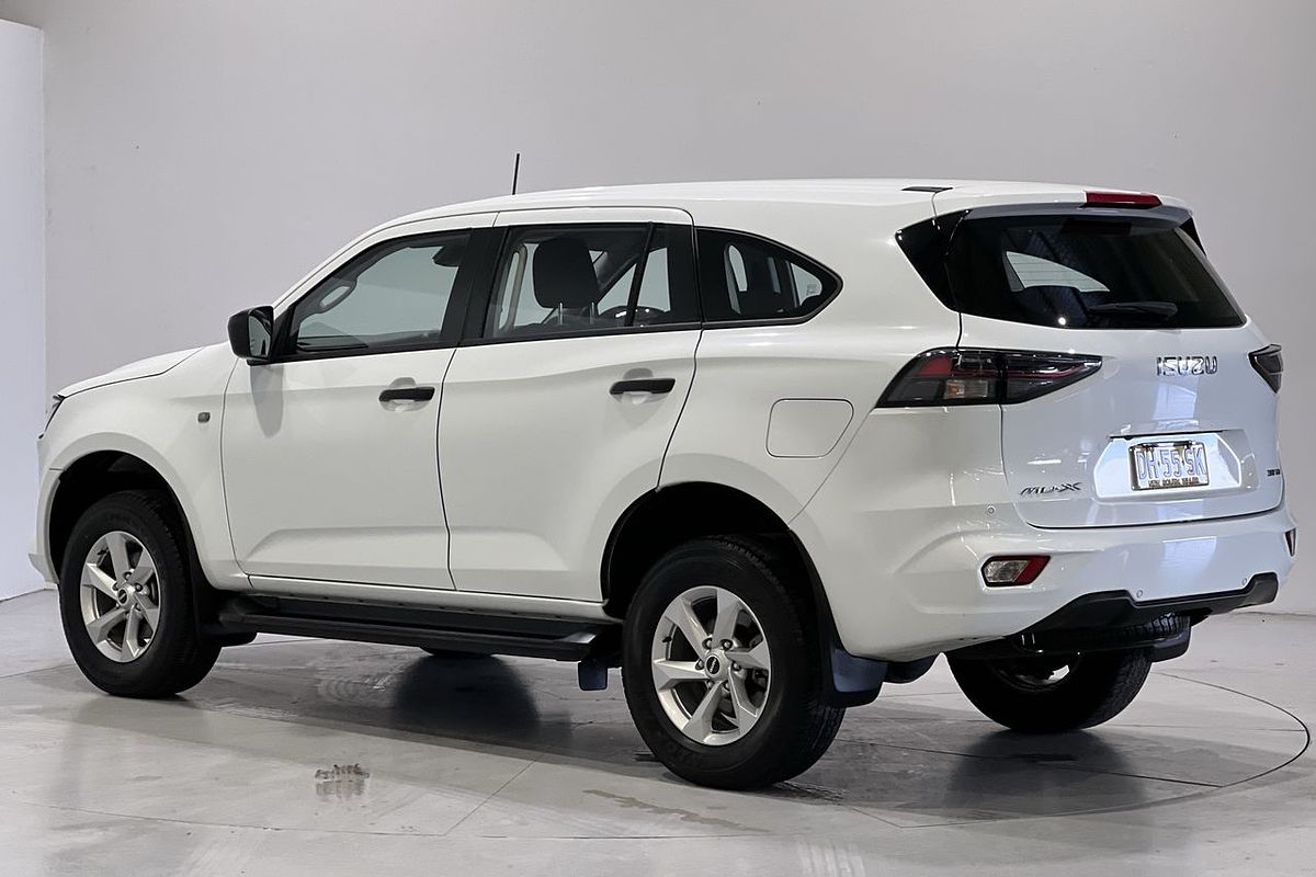 2023 Isuzu MU-X LS-M