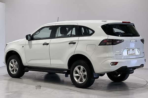 2023 Isuzu MU-X LS-M