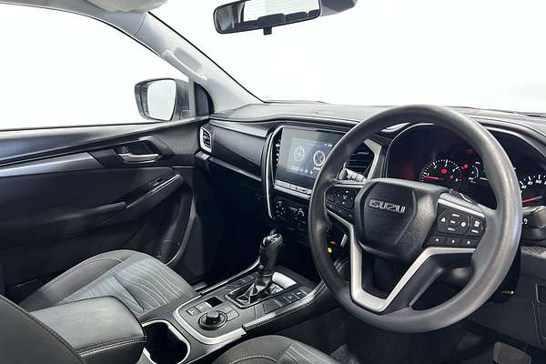 2023 Isuzu MU-X LS-M