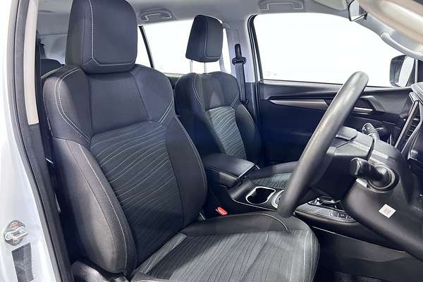 2023 Isuzu MU-X LS-M