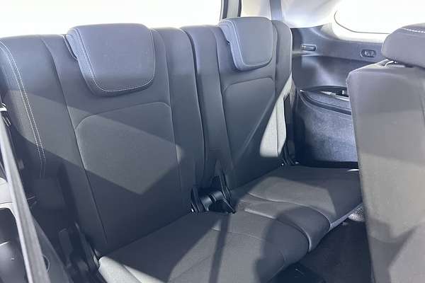 2023 Isuzu MU-X LS-M