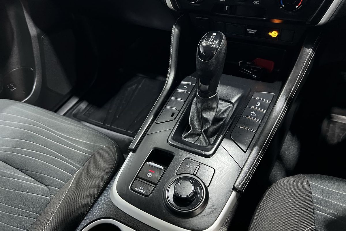2023 Isuzu MU-X LS-M