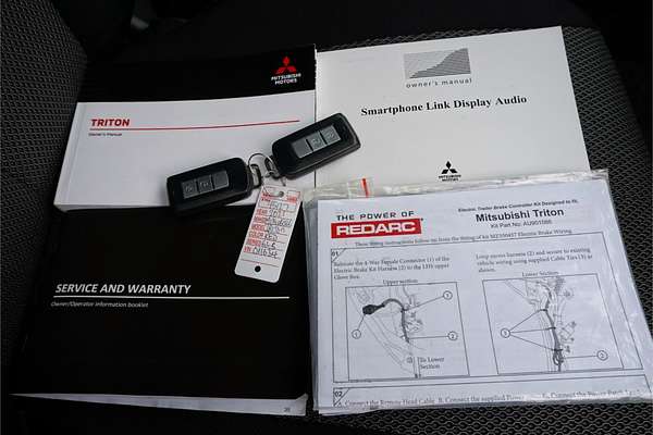 2021 Mitsubishi Triton GLS MR 4X4