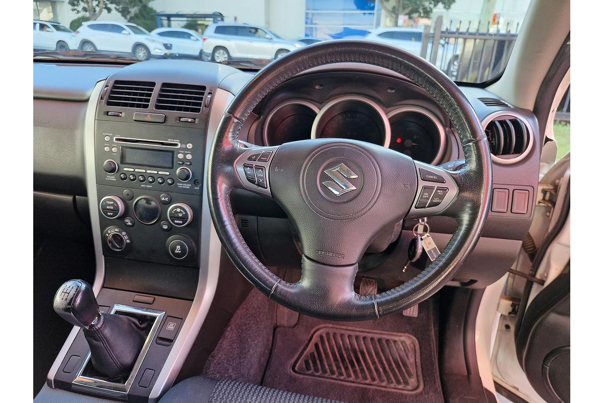 2012 Suzuki Grand Vitara JB