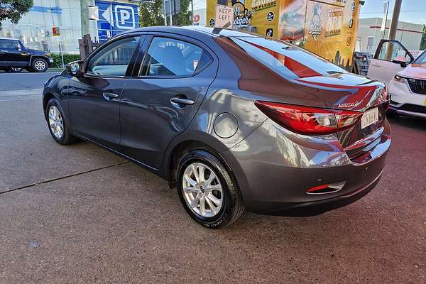 2017 Mazda 2 Maxx DL Series