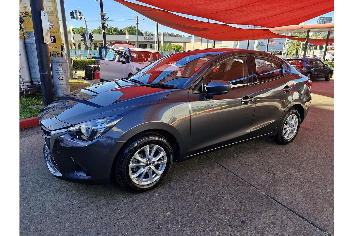 2017 Mazda 2 Maxx DL Series