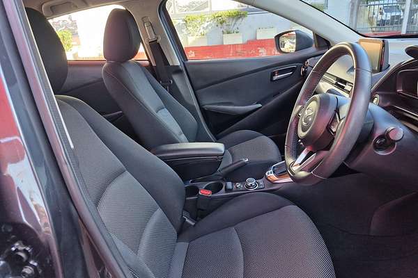 2017 Mazda 2 Maxx DL Series
