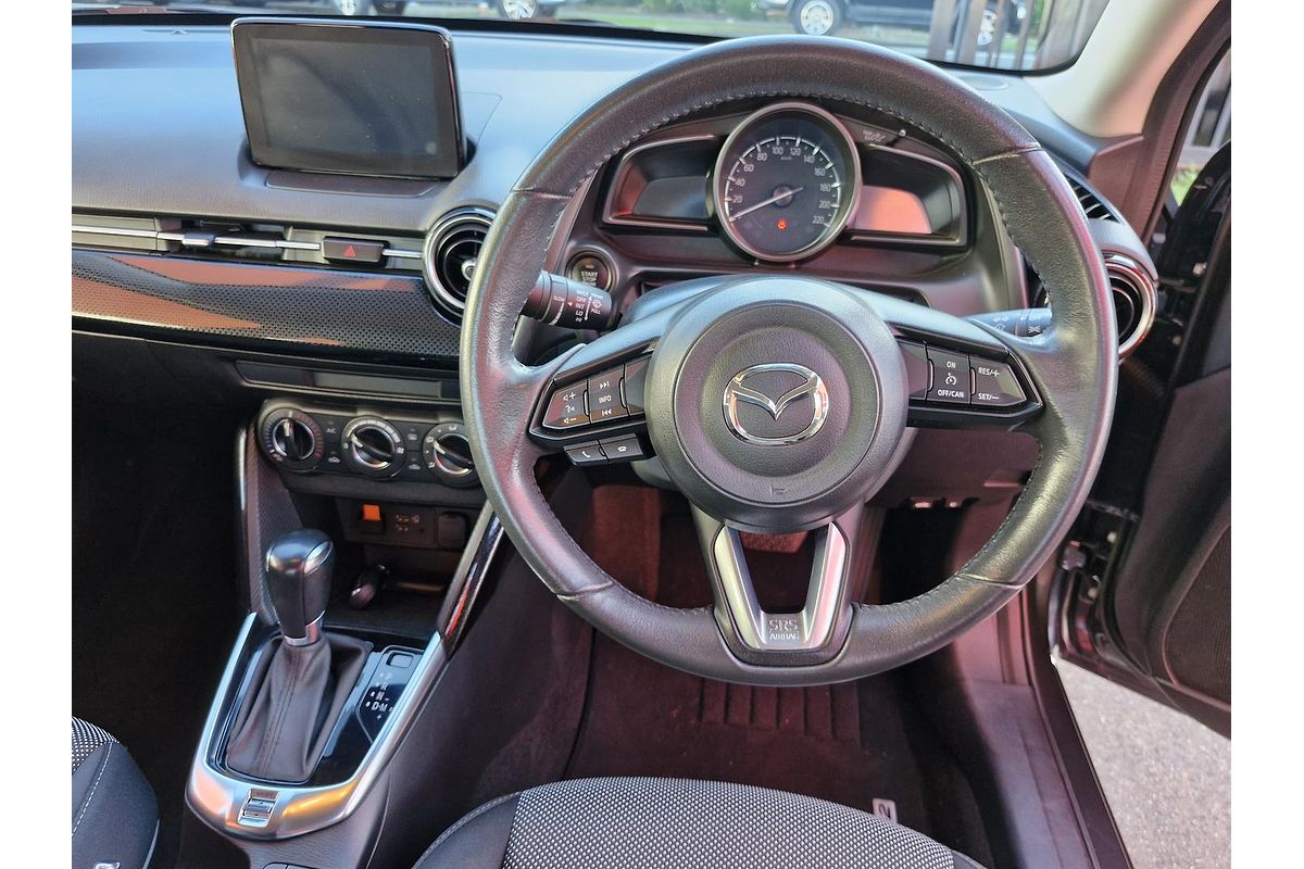 2017 Mazda 2 Maxx DL Series