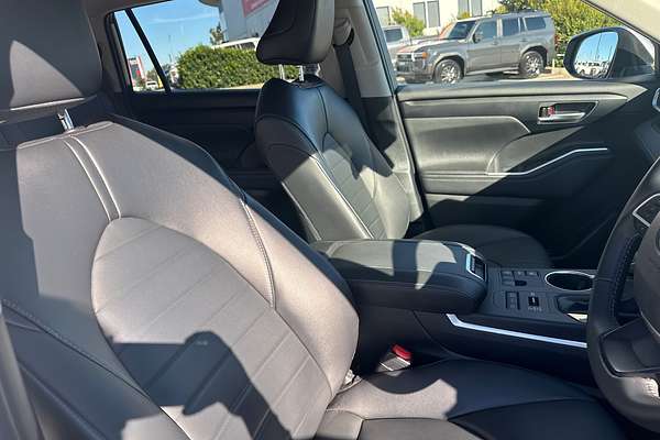 2023 Toyota Kluger GXL TXUA75R