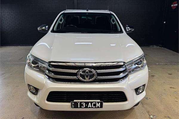 2017 Toyota Hilux SR5 GUN126R 4X4