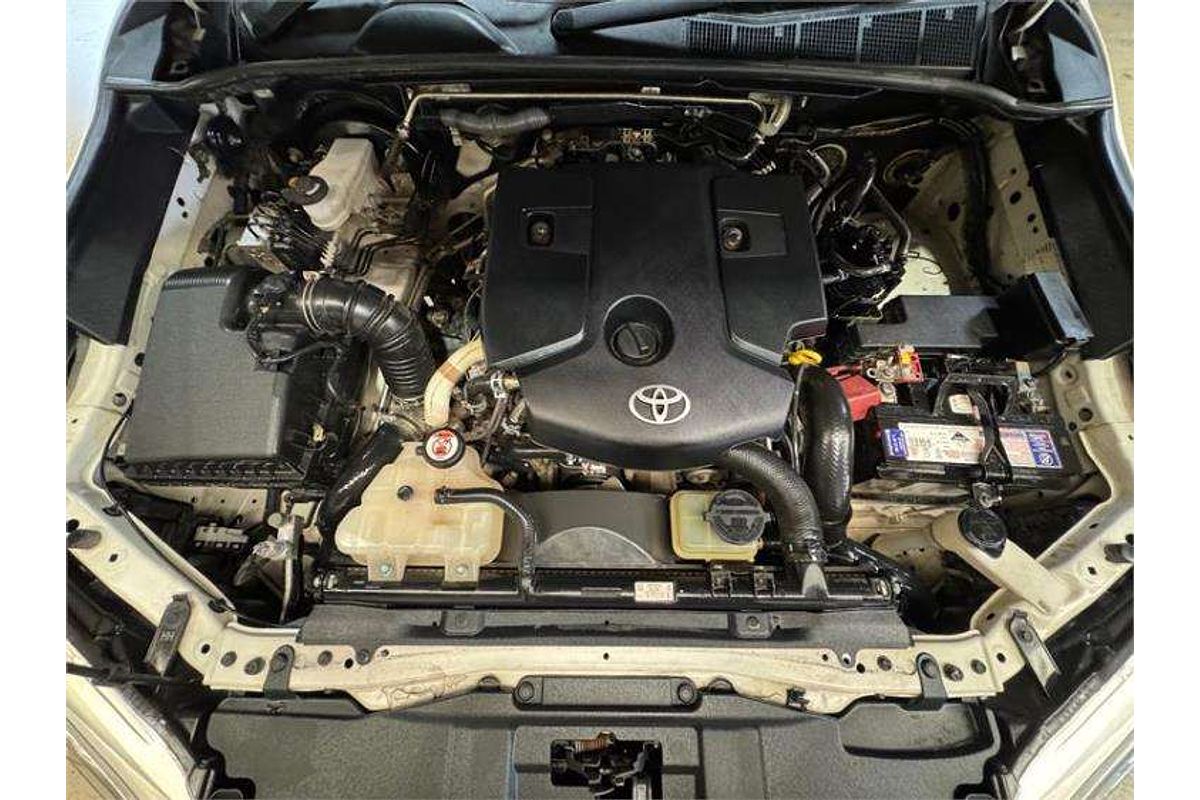 2017 Toyota Hilux SR5 GUN126R 4X4