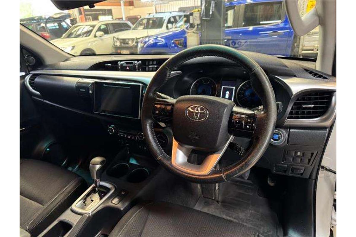 2017 Toyota Hilux SR5 GUN126R 4X4