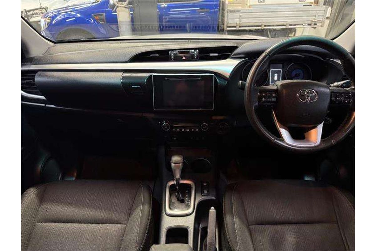 2017 Toyota Hilux SR5 GUN126R 4X4