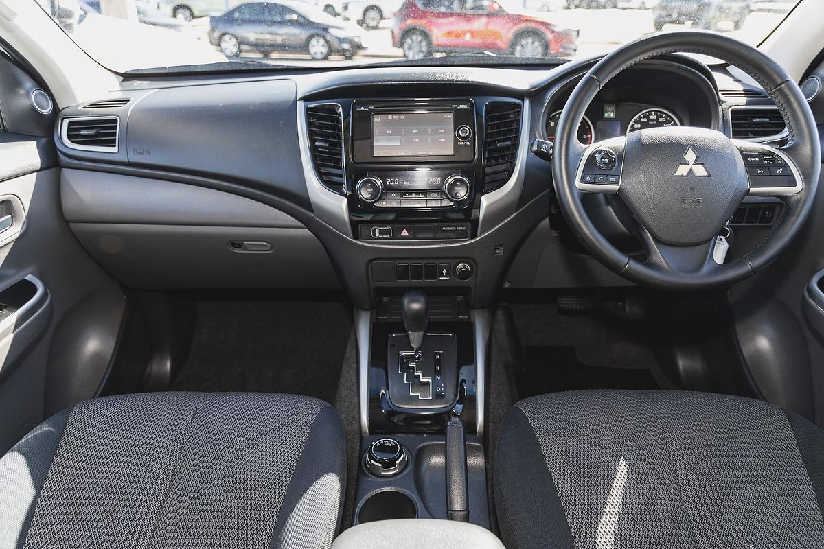 2016 Mitsubishi Triton GLS MQ 4X4