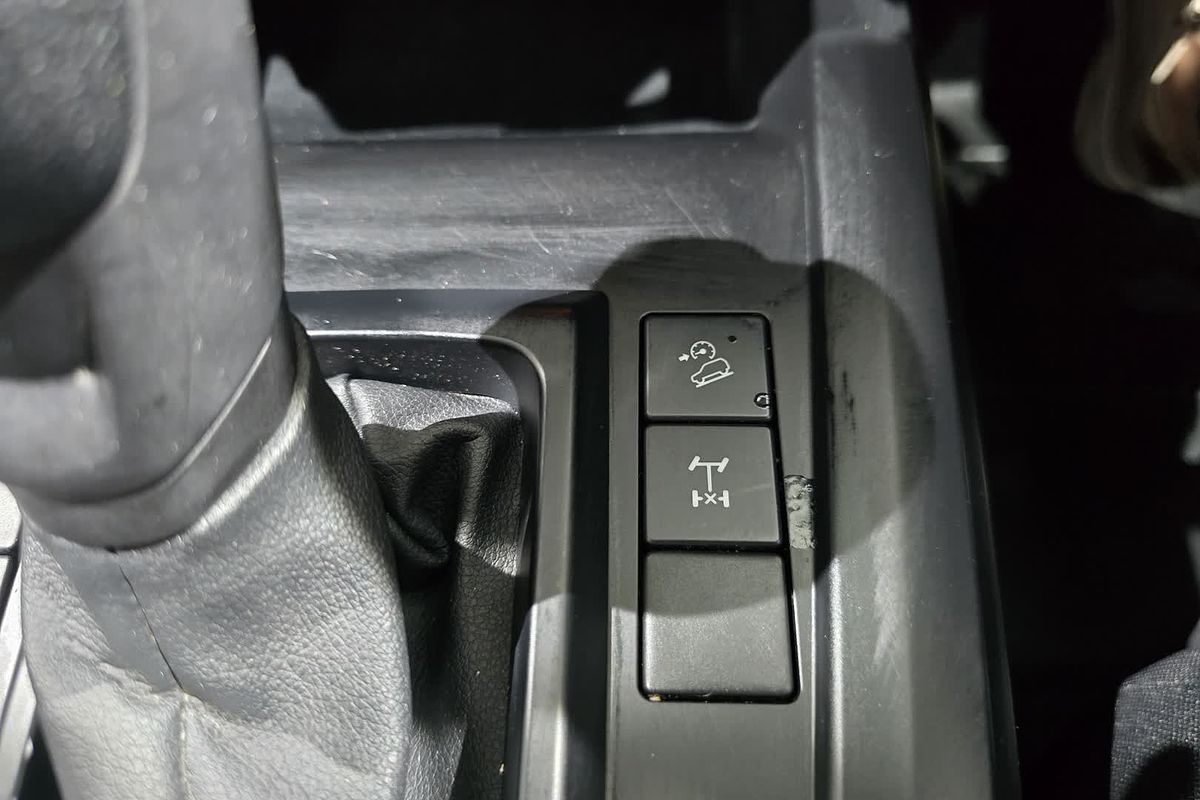 2021 Isuzu D-MAX SX 4X4