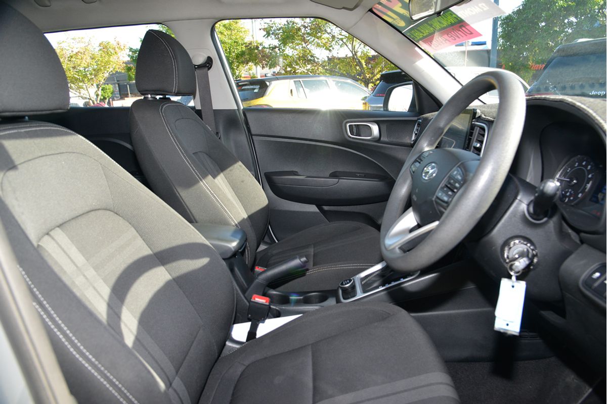 2022 Hyundai Venue QX.V4