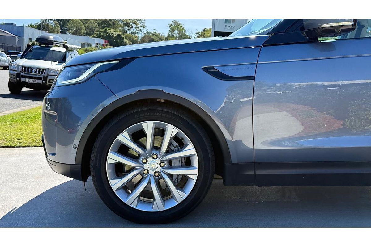 2021 Land Rover Discovery D300 SE Series 5
