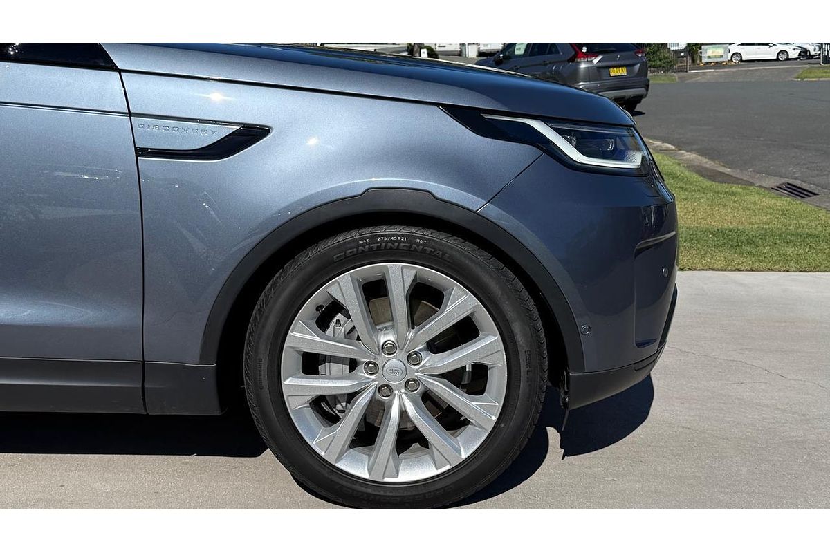2021 Land Rover Discovery D300 SE Series 5