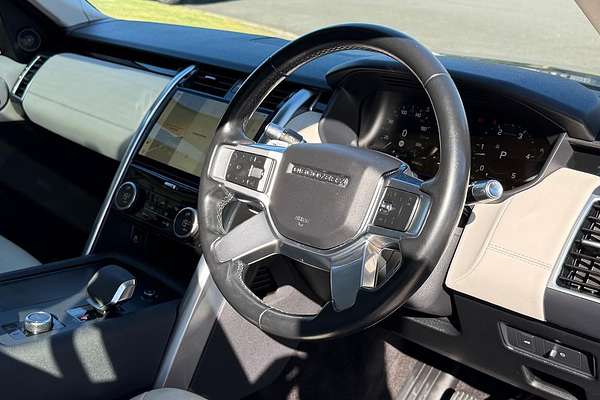 2021 Land Rover Discovery D300 SE Series 5