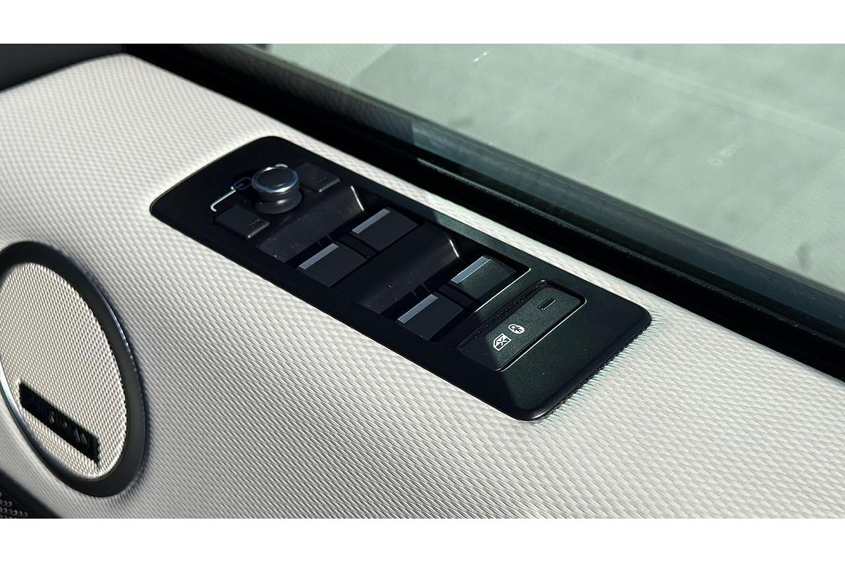 2021 Land Rover Discovery D300 SE Series 5