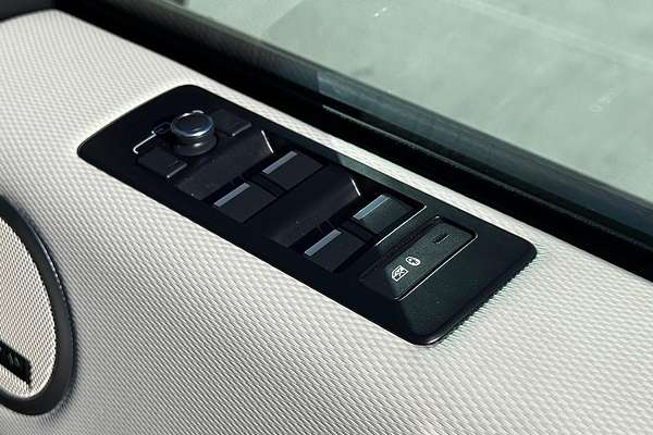 2021 Land Rover Discovery D300 SE Series 5