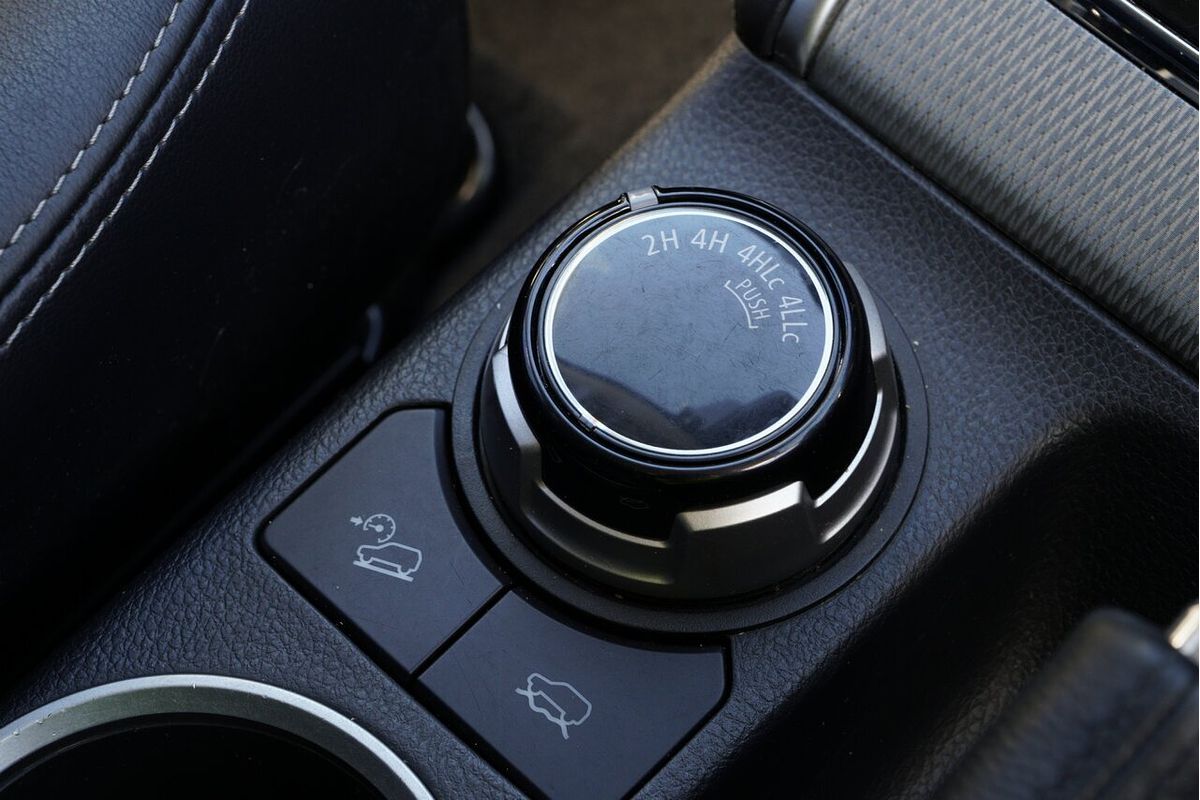 2019 Mitsubishi Triton GLS Premium MR 4X4