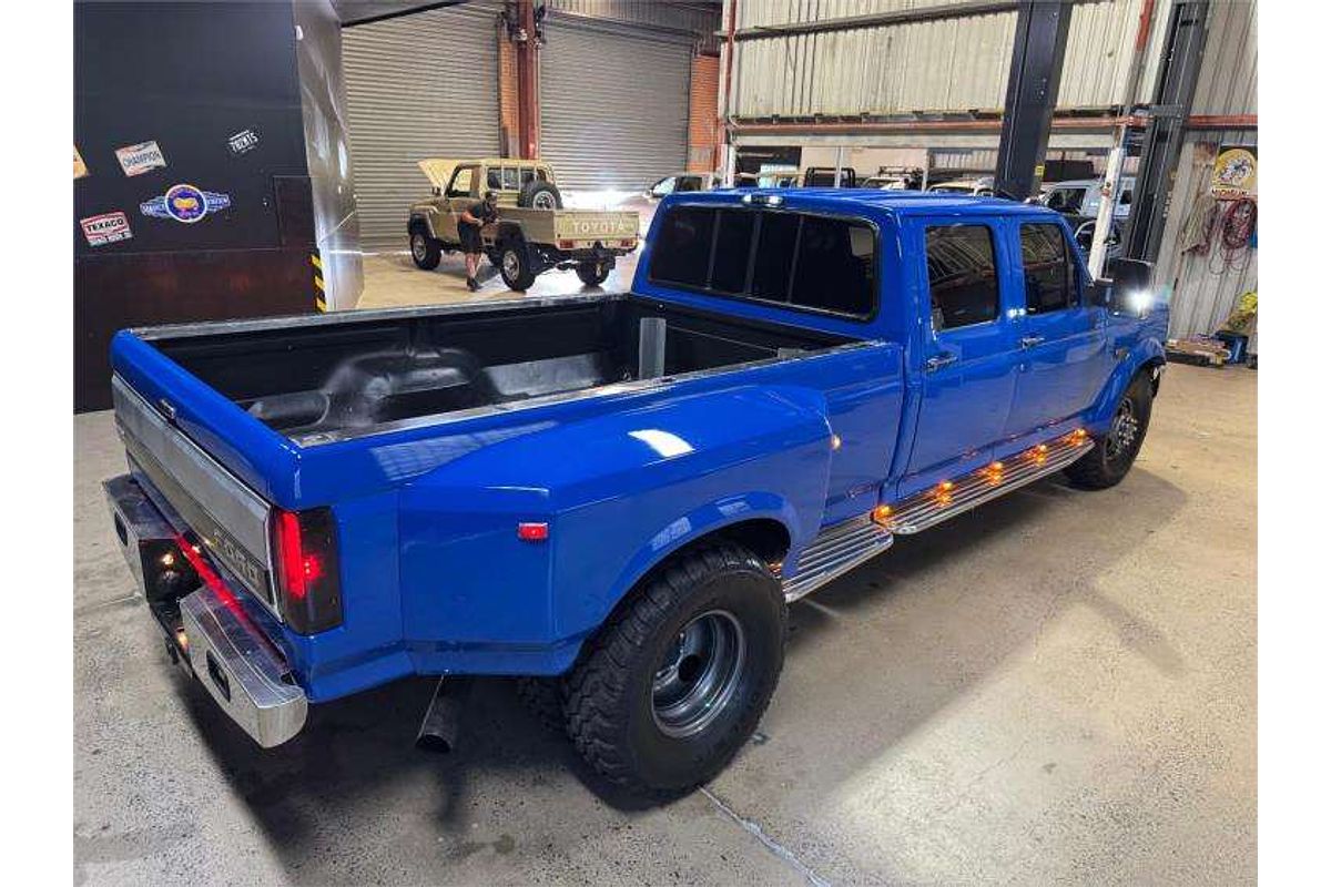 1993 Ford F350   4X4