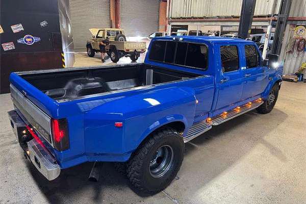 1993 Ford F350   4X4