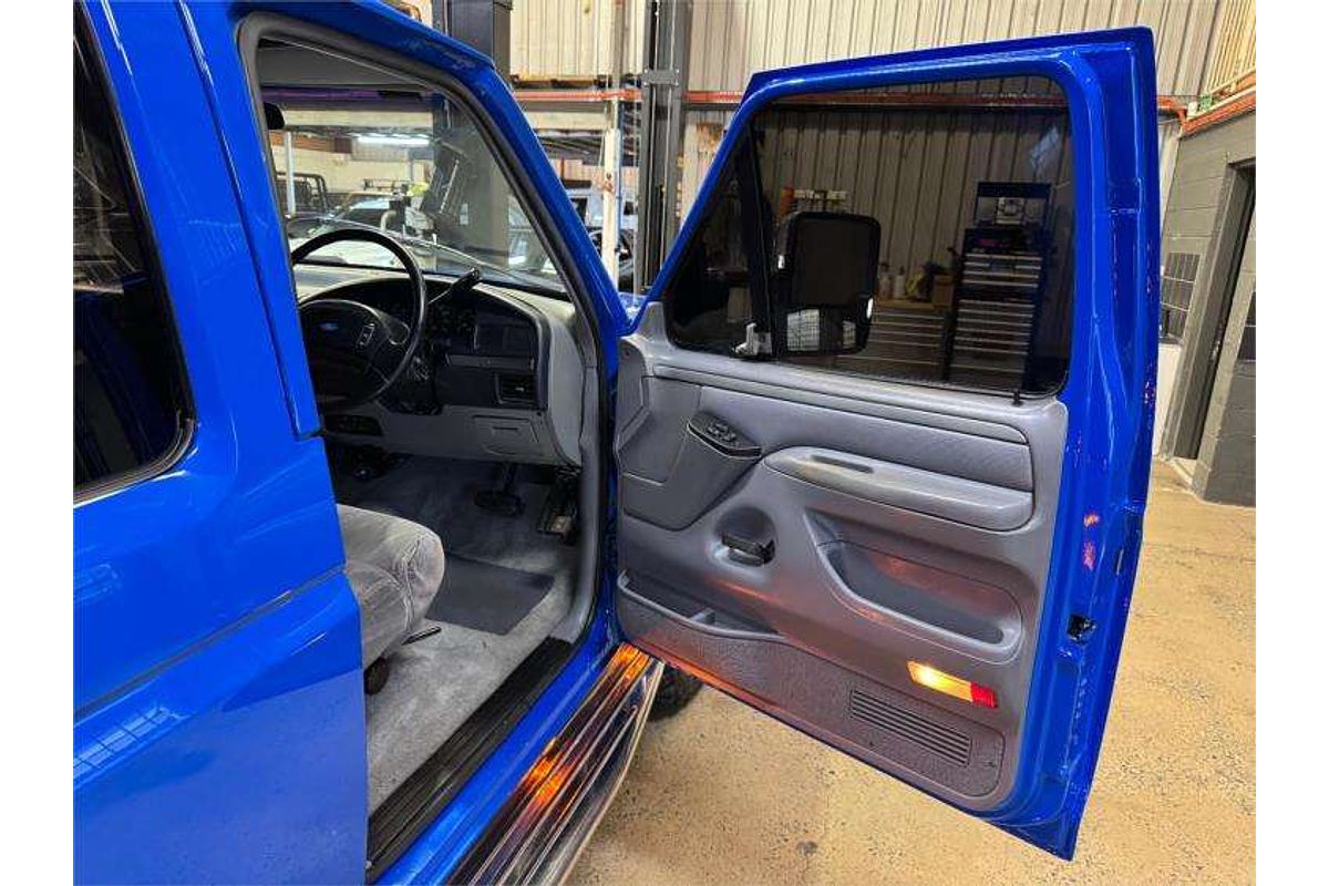 1993 Ford F350   4X4