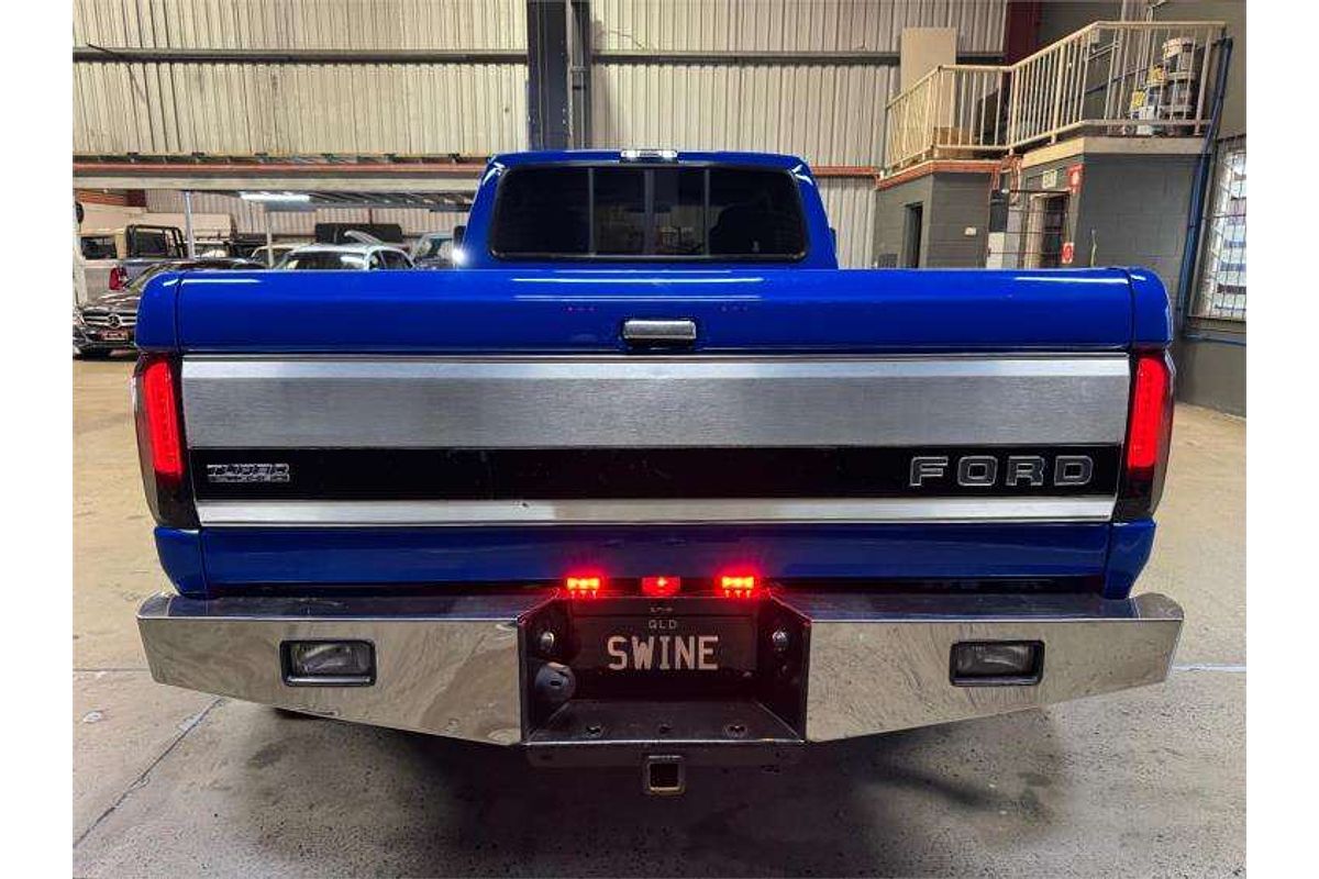 1993 Ford F350   4X4