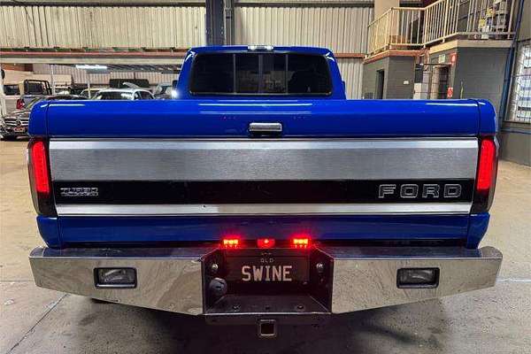 1993 Ford F350   4X4