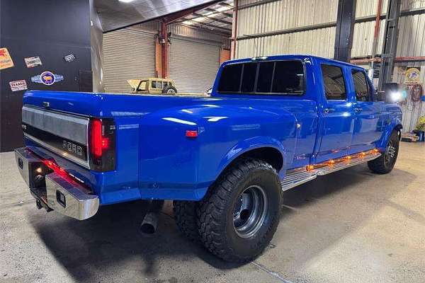 1993 Ford F350   4X4