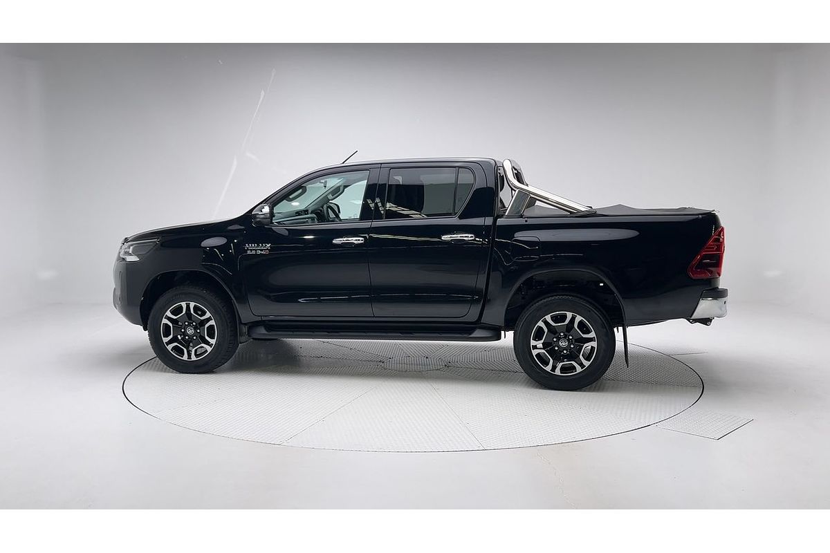 2021 Toyota Hilux SR5 GUN126R 4X4