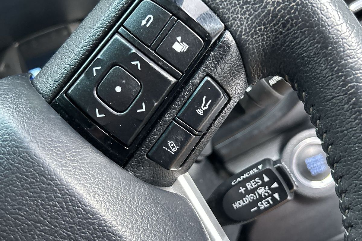 2021 Toyota Hilux SR5 GUN126R 4X4