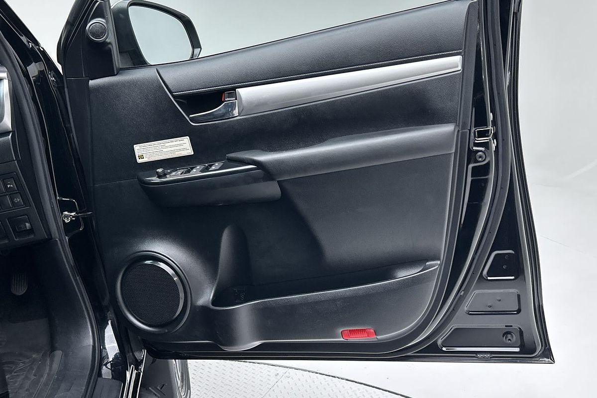 2021 Toyota Hilux SR5 GUN126R 4X4