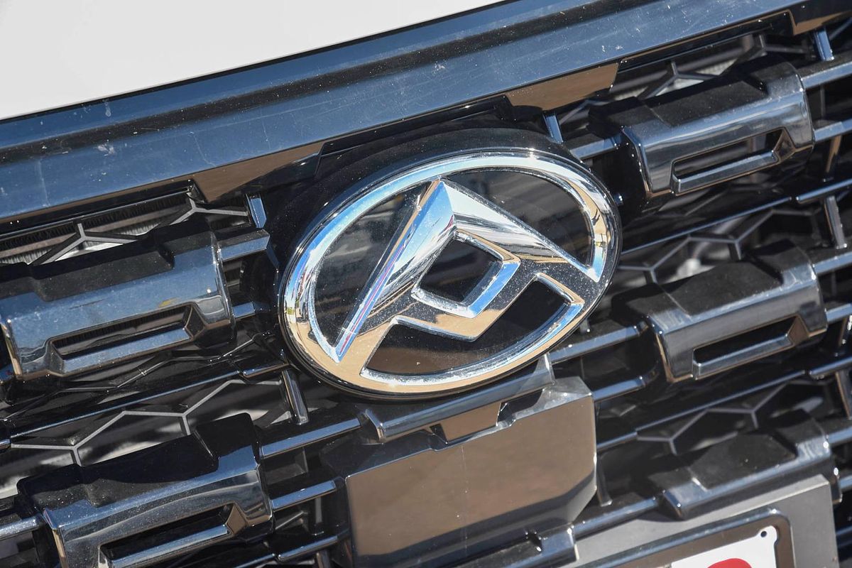 2025 LDV D90 Executive SV9A