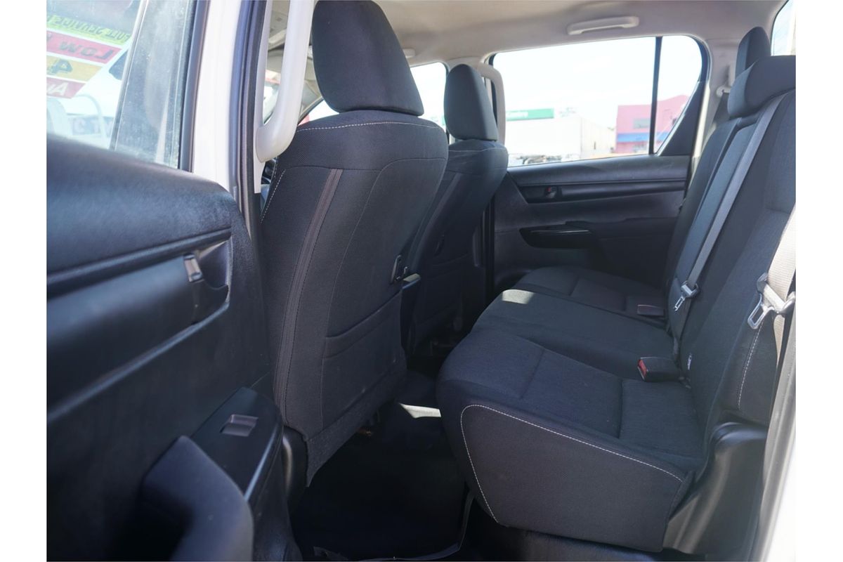 2019 Toyota Hilux SR GUN126R 4X4