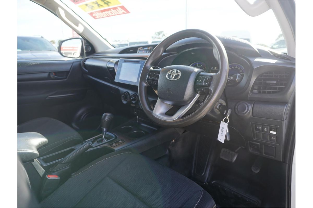 2019 Toyota Hilux SR GUN126R 4X4
