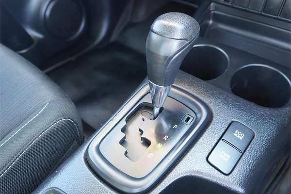 2019 Toyota Hilux SR GUN126R 4X4