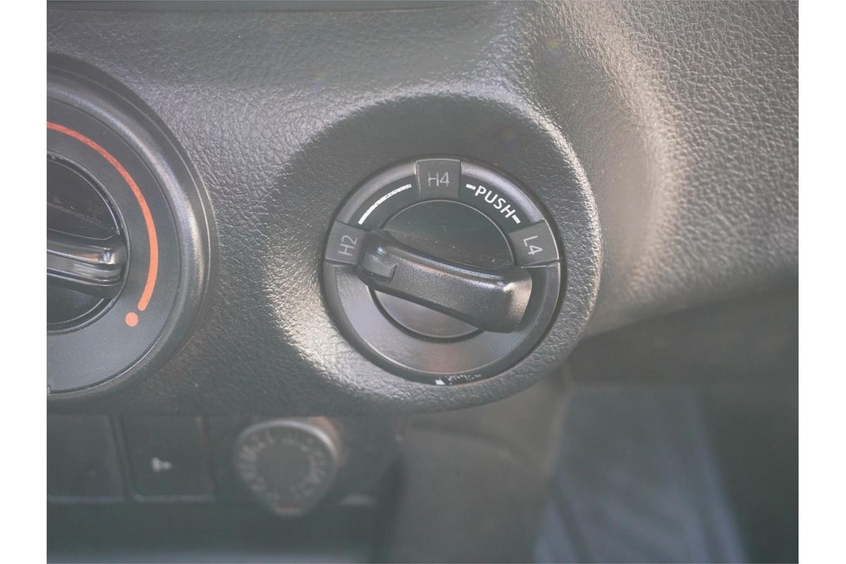 2019 Toyota Hilux SR GUN126R 4X4