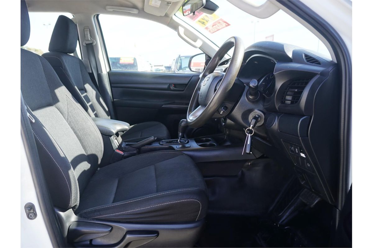 2019 Toyota Hilux SR GUN126R 4X4