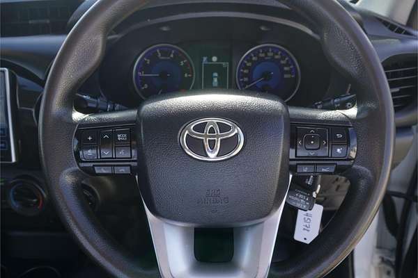 2019 Toyota Hilux SR GUN126R 4X4