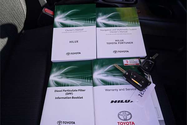 2019 Toyota Hilux SR GUN126R 4X4